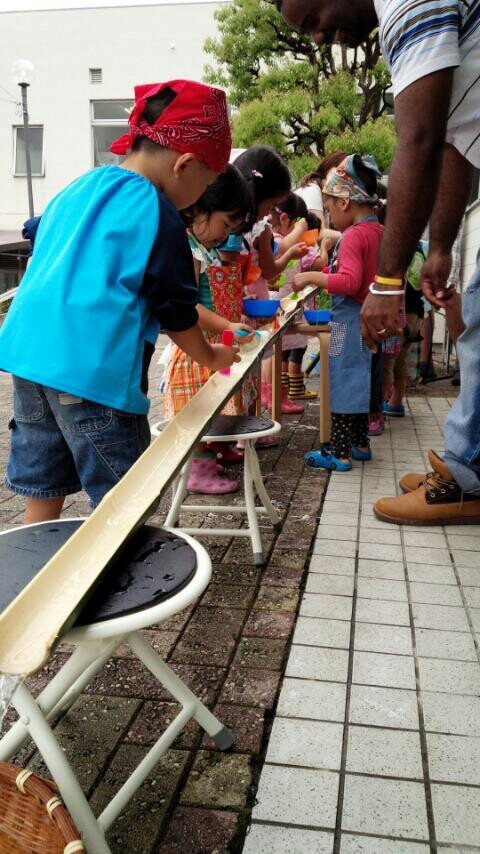 流しそうめん